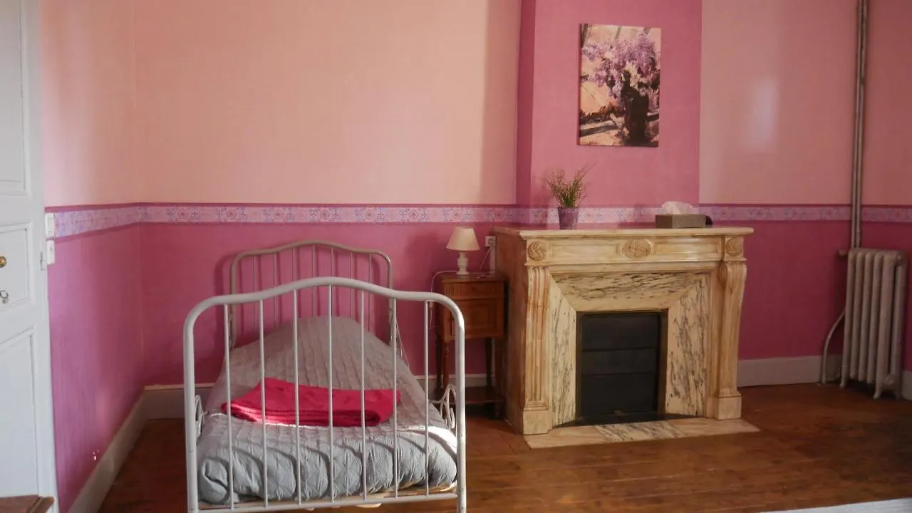 La Maison des 4 M Lavelanet Couette-café